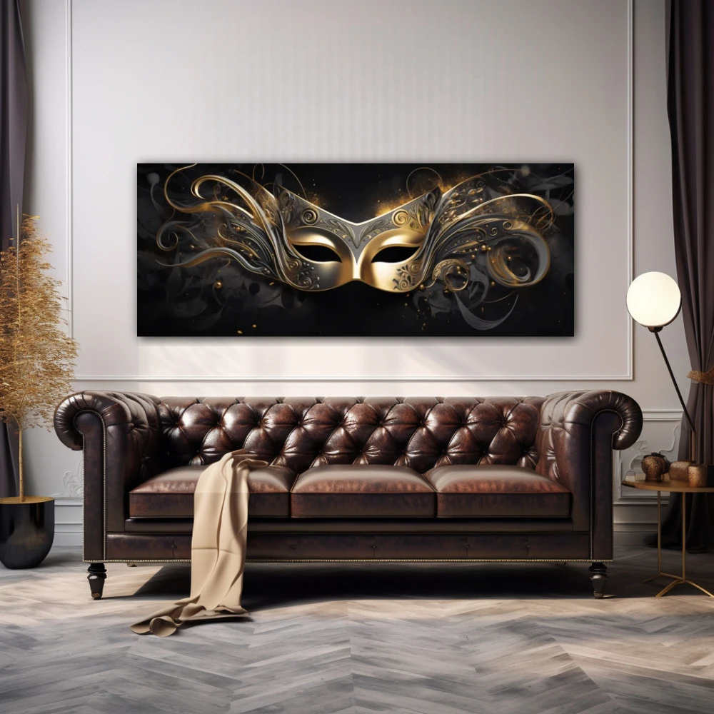 Cuadro mi mejor cara en formato apaisado con colores dorado, negro; decorando pared de encima del sofá