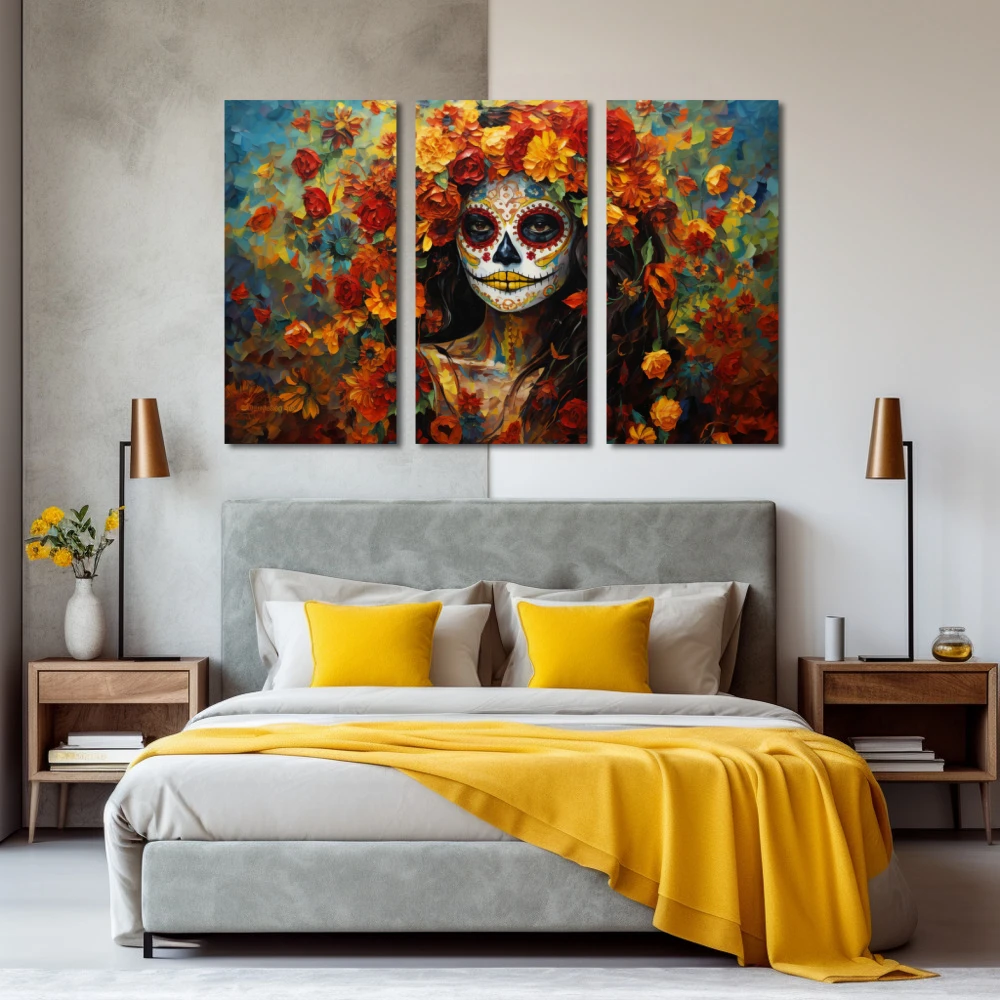 Cuadro sin miedo a la muerte en formato tríptico con colores amarillo, rojo, verde; decorando pared de habitación dormitorio