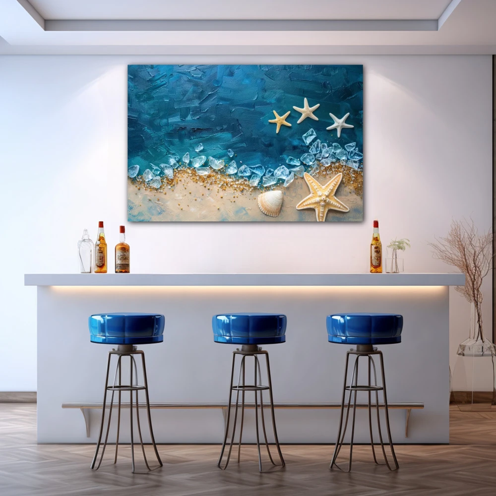 Cuadro cristales de mar en formato horizontal con colores azul, beige; decorando pared de bar