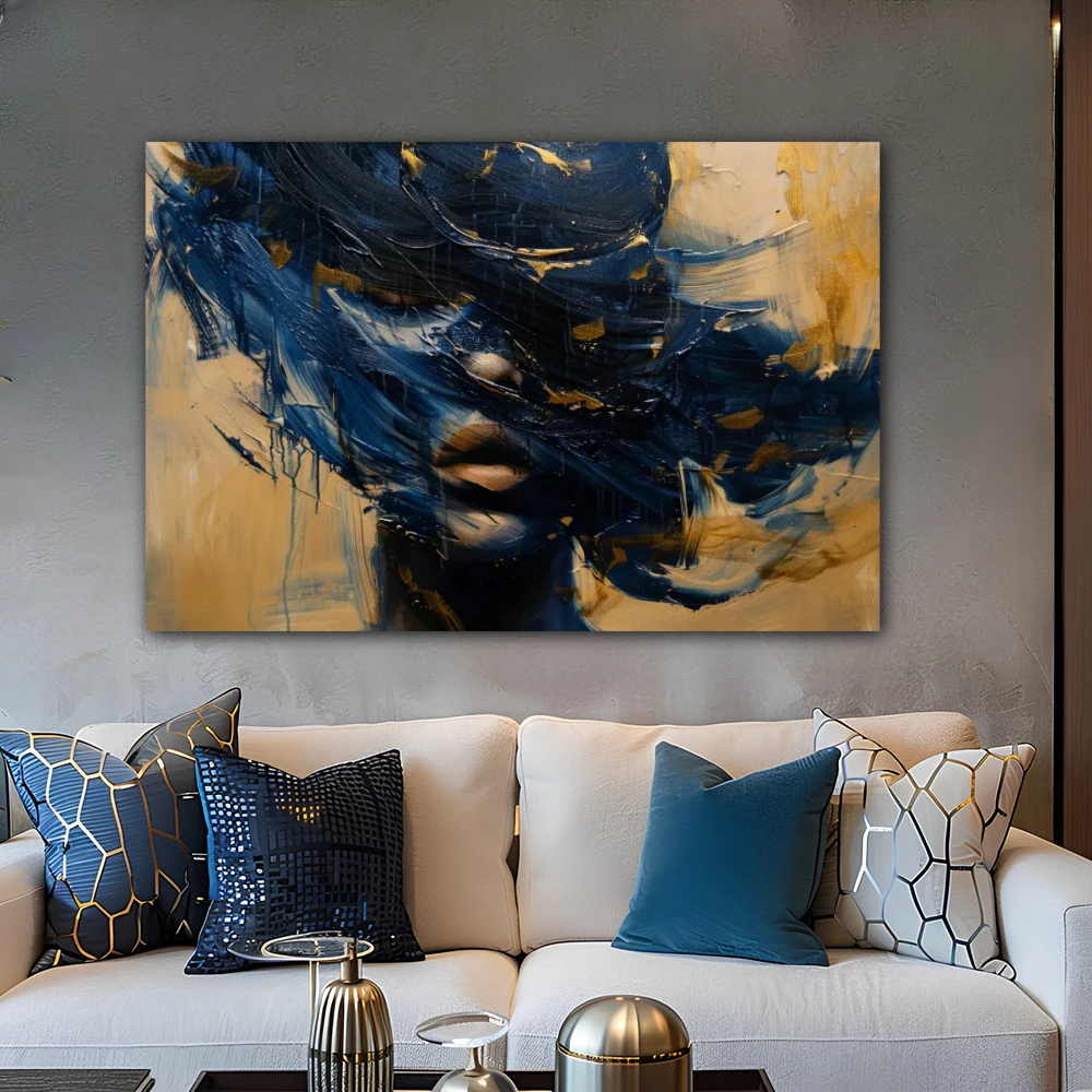 Cuadro vórtices emocionales en formato horizontal con colores dorado, azul marino; decorando pared gris